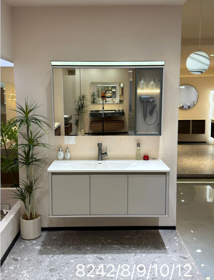 8242浴室柜